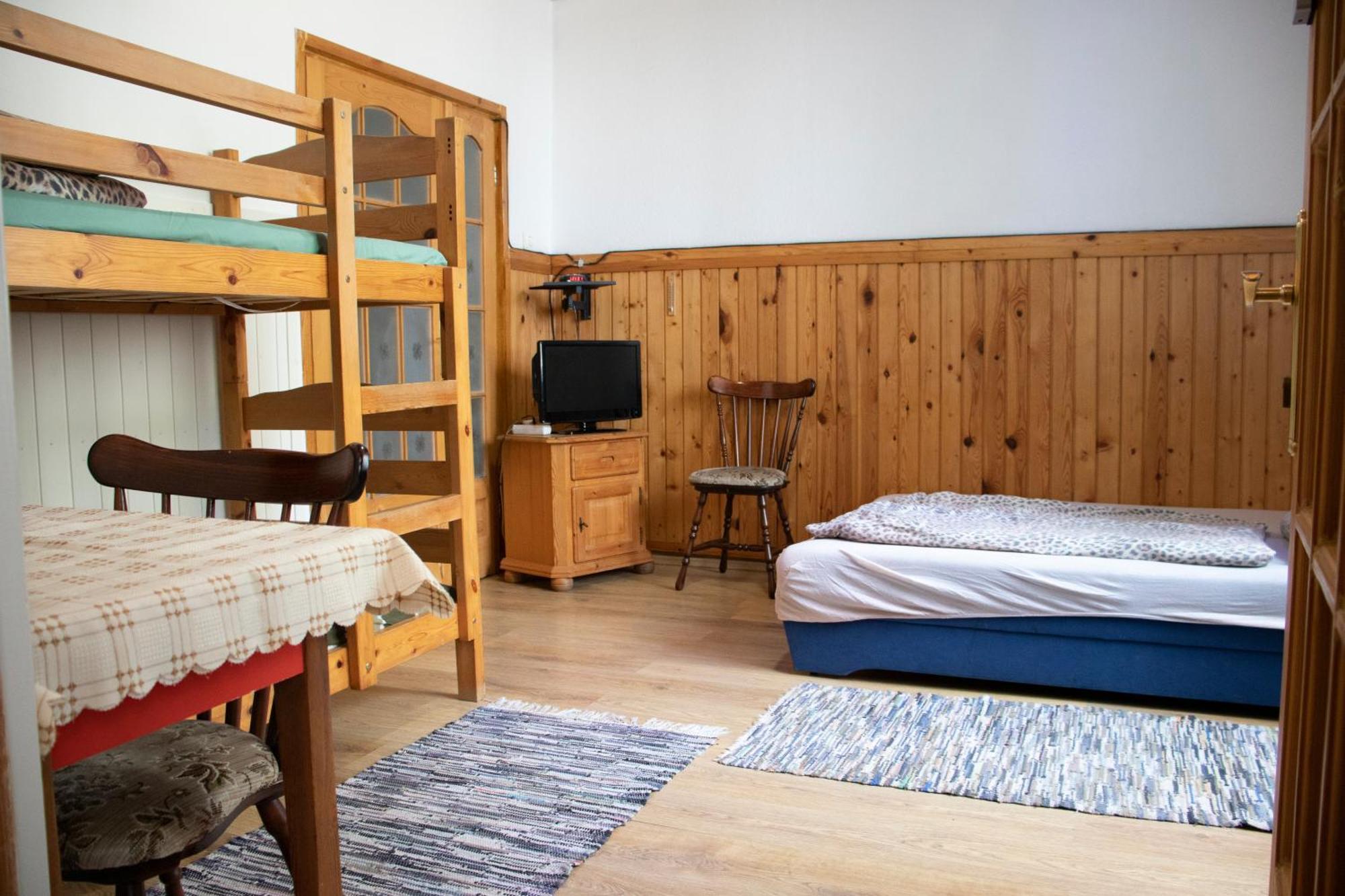 Civis Debrecen Hostel Exteriör bild